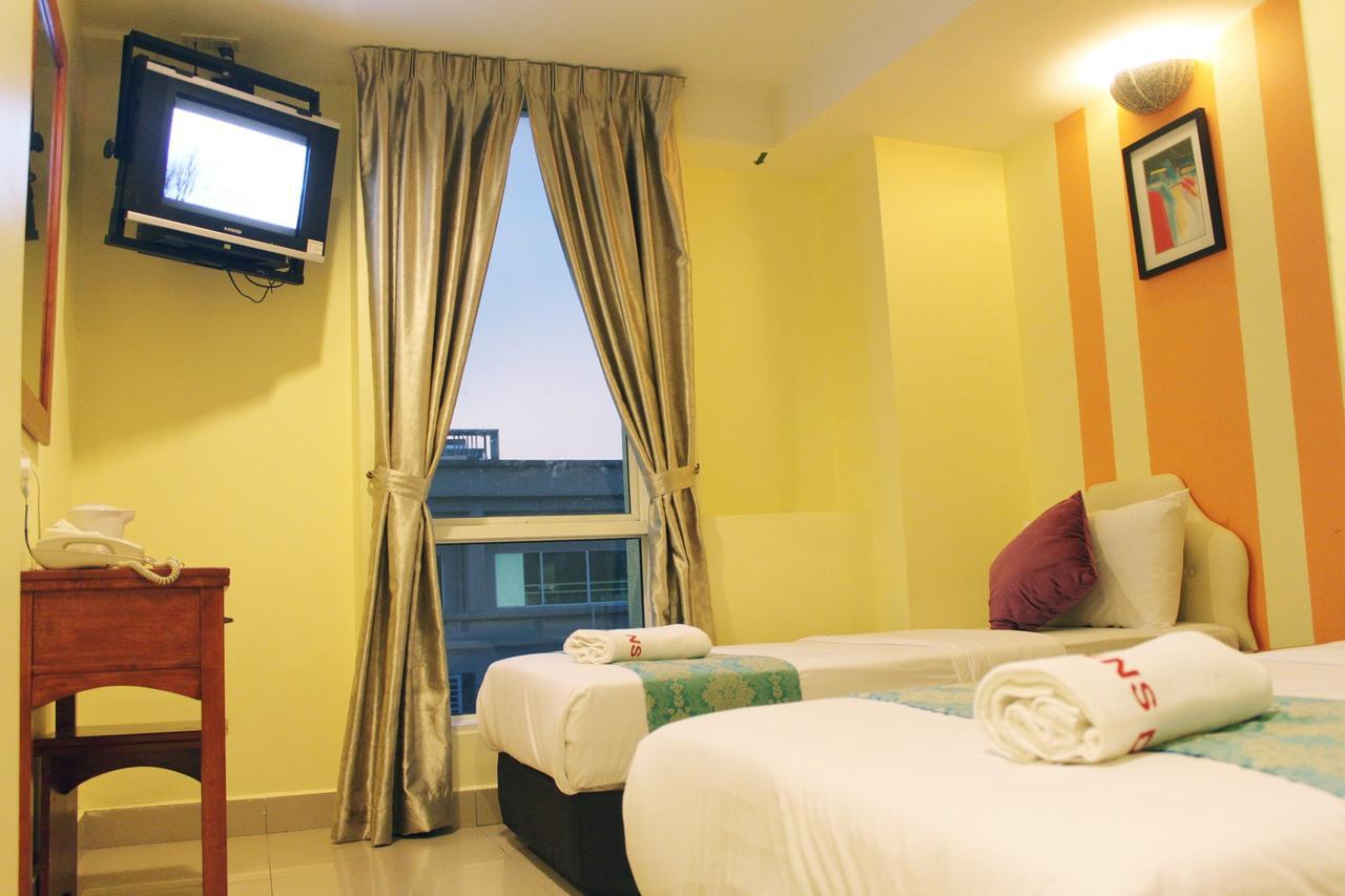 Sun Inns Hotel D'Mind スリ・カンバンガン エクステリア 写真