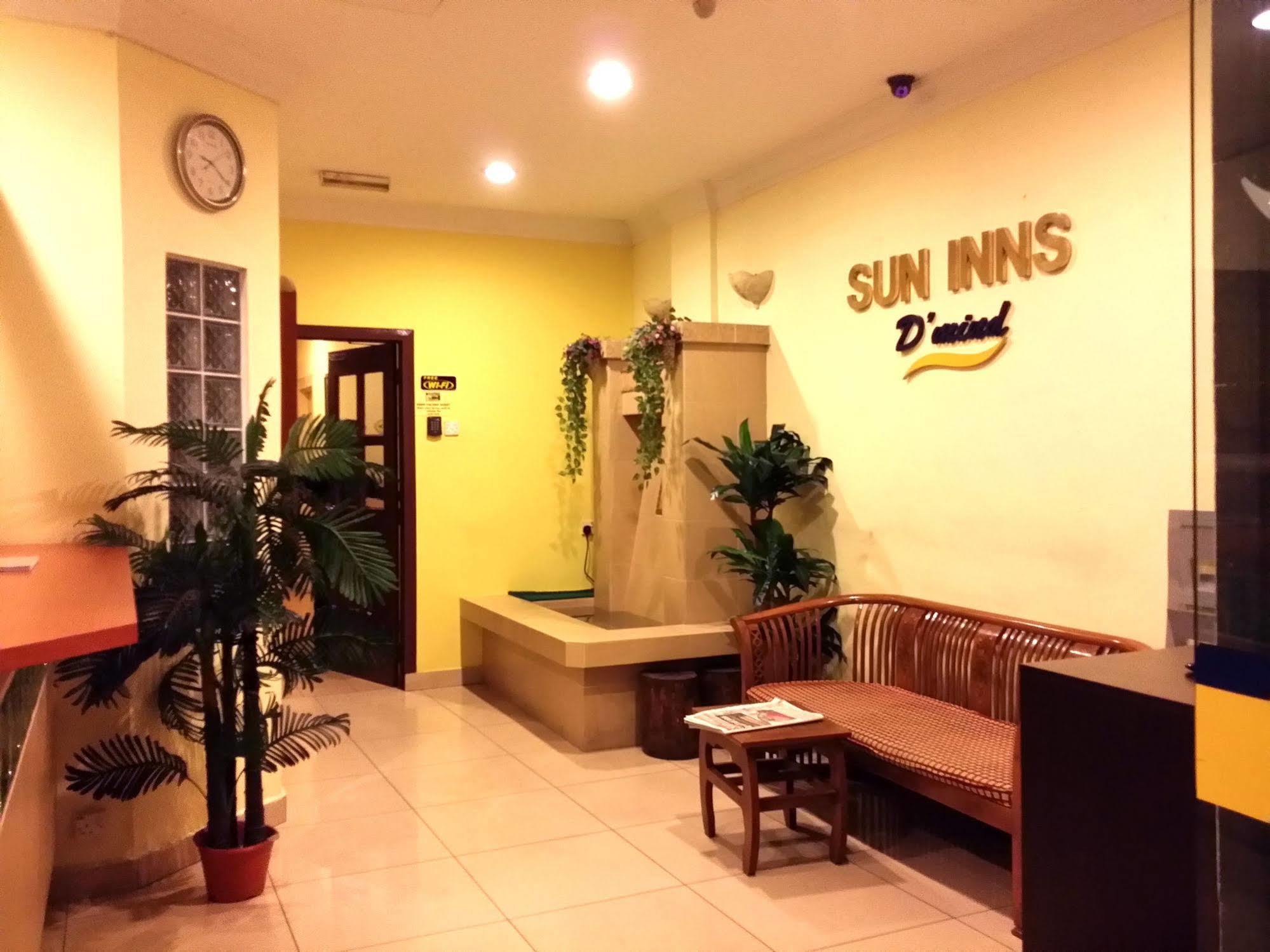 Sun Inns Hotel D'Mind スリ・カンバンガン エクステリア 写真