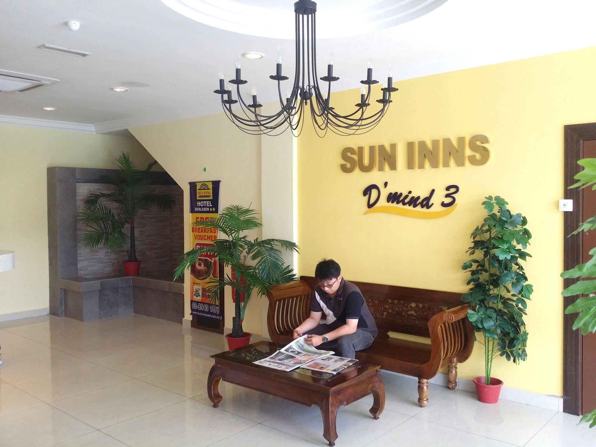Sun Inns Hotel D'Mind スリ・カンバンガン エクステリア 写真